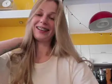 Chaturbate Live Sex Cam of magic_couple13