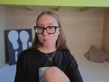 Chaturbate Adult Video Chat of _yourhotangel_