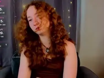 Chaturbate Live Sex Cam of lydaerne