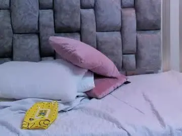 Chaturbate Live Sex Cam of nova_lane