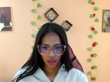 Chaturbate Watch Live Sex Cams of mara_summer