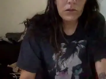 Chaturbate Free Live Porn of milfsfreaky69