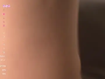 Chaturbate Free Live Porn of jennyplaudis_