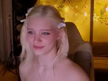 Chaturbate Free Live Porn of moonlight_mia