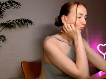 Chaturbate Live Sex Cam of whiteprincessluna