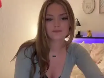 Chaturbate Live Sex Cam of hadleyreed