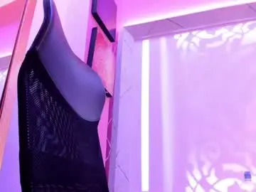 Chaturbate Adult Webcam of chloemartini_