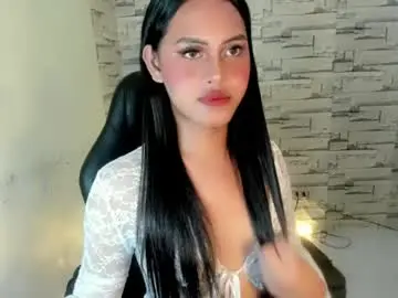 Chaturbate Watch Live Sex Cams of aitana_lady