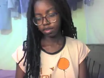 Chaturbate Adult Webcam of ebonymuse2