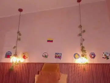 Chaturbate Free Live Porn of daphne_courtis