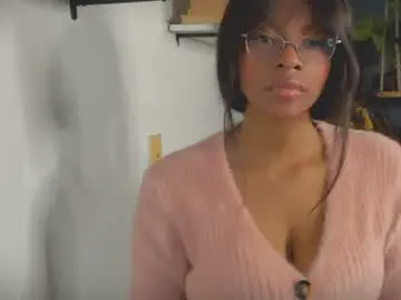 Chaturbate Watch Live Sex Cams of bellahproudly