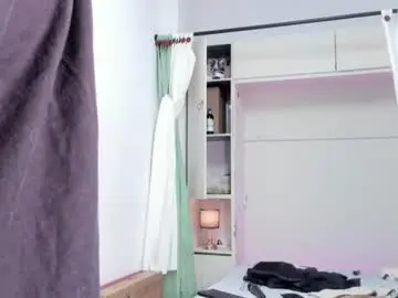 Chaturbate Free Porn Cam of blackywhiite