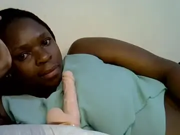 Chaturbate Live Sex Cam of holy_ebony