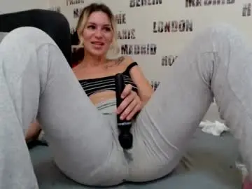 Chaturbate Best Webcam of blonddaiana23