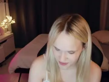 Chaturbate Free Live Porn of thehousemaid1