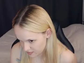 Chaturbate Private Sex Chat of thehousemaid1
