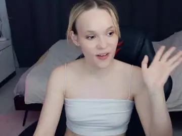 Chaturbate Sex Chat of thehousemaid1