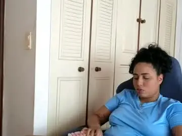 Chaturbate Live Sex Cam of valery_lovex_