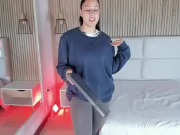Chaturbate Free Porn Cam of emilyalleen