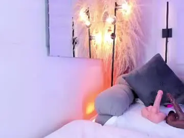 Chaturbate Nude Webcam of lauracarther