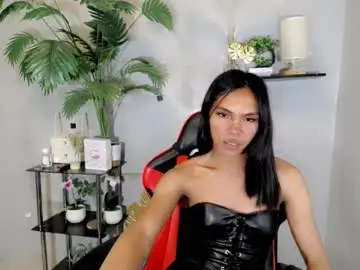 Chaturbate Watch Live Sex Cams of yumiexx