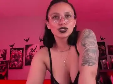 Chaturbate Live Sex Cam of lilith_deveraux_