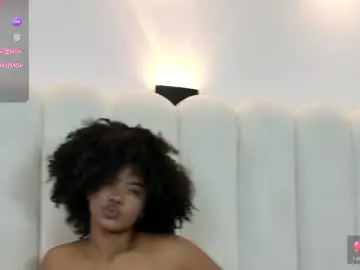 Chaturbate Free Porn Cam of ela_ebony_