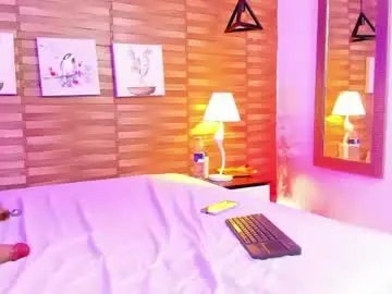 Chaturbate Free Live Porn of mia_sensation_