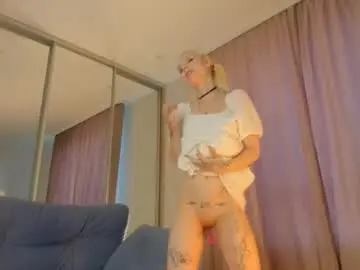 Chaturbate Live Porn of pipipewpewpipiu