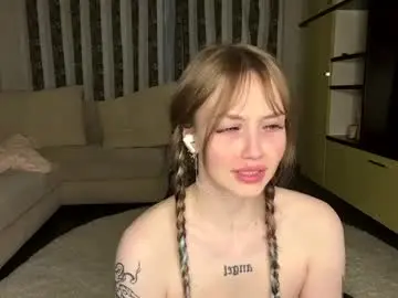 Chaturbate Live Porn of hip_hop_baby