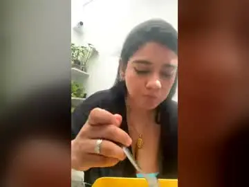 Chaturbate Watch Live Sex Cams of mariana_c