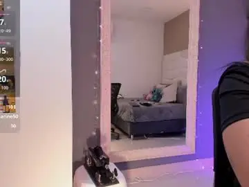 Chaturbate Live Sex Cam of mariana_c