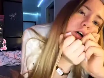 Chaturbate Private Sex Chat of lisi_kiss_