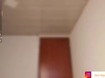 Chaturbate Live Porn of myaa_girl