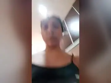 Chaturbate Watch Live Sex Cams of robinnico2103