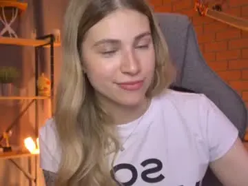 Chaturbate Live Sex Cam of elliecutes