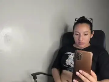 Chaturbate Best Webcam of kira_stormm58