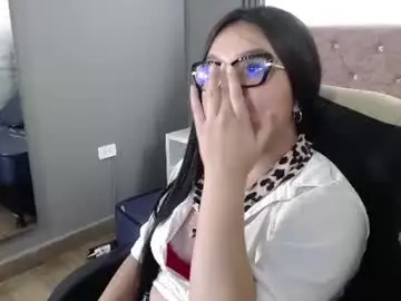 Chaturbate Watch Live Sex Cams of luna_dulce23