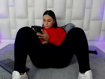 Chaturbate Free Live Porn of ariana_rouse_