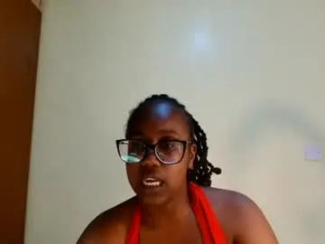 Chaturbate Live Sex of elowen655796