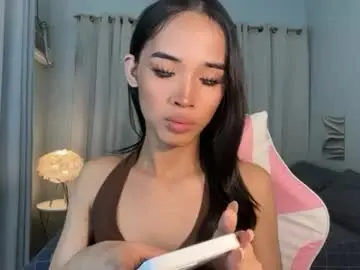Chaturbate Watch Live Sex Cams of lovely_briana1