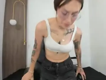 Chaturbate Sex Cam of cloe_amazingg