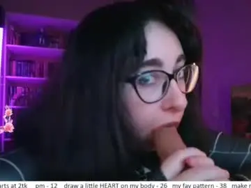 Chaturbate Live Sex Cam of el_sweety