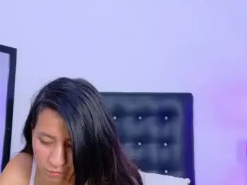 Chaturbate Sex Cam of skinny_hottie18