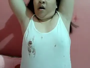 Chaturbate Sex Chat of xxyummiee_69xx