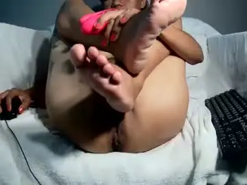 Chaturbate Watch Live Sex Cams of luvu4everxxx