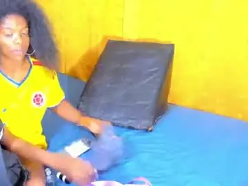 Chaturbate Adult Webcam of chocolatehot04