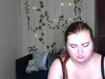 Chaturbate Free Live Porn of alicia_side_red
