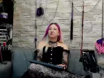 Chaturbate Live Sex Cam of miss_kaz