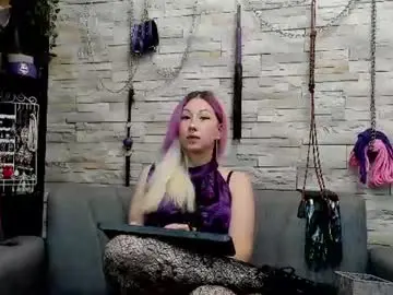 Chaturbate Watch Live Sex Cams of miss_kaz